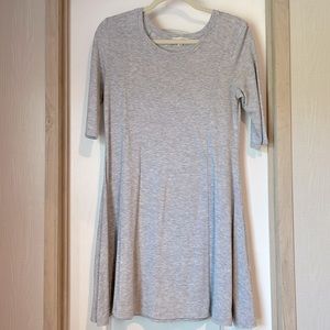 Zenana Outfitters Light Gray Tunic/Dress- Size Small